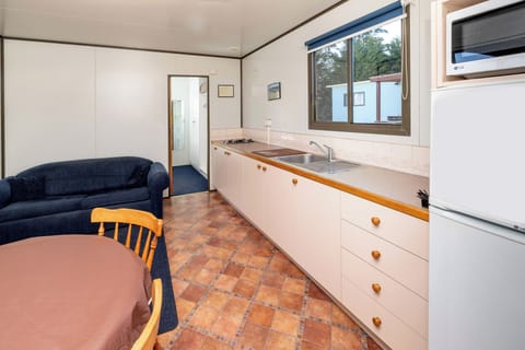 Classic Cabin | Living area | 32-inch LCD TV with cable channels