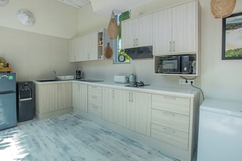 Villa, 3 Bedrooms, Private Pool | Private kitchen