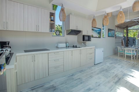 Villa, 3 Bedrooms, Private Pool | Private kitchen