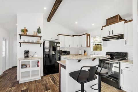 House, 1 Queen Bed with Sofa bed, Patio (Byrd 4 Tiny Stay Getaway) | Private kitchen | Coffee/tea maker