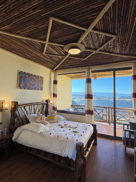 Deluxe Single Room | Individually decorated, desk, laptop workspace, free WiFi