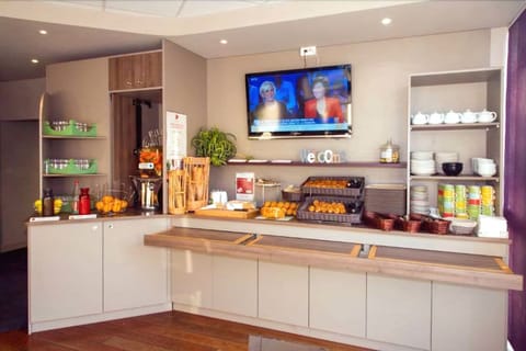 Daily buffet breakfast (EUR 13.90 per person)