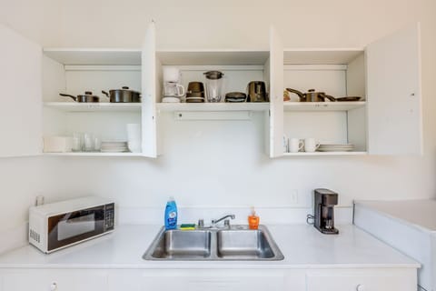 Apartment (1 Bedroom) | Interior