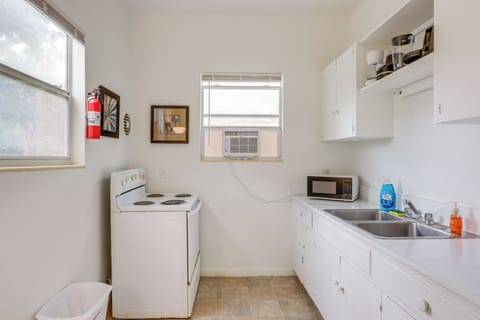 Apartment (1 Bedroom) | Interior