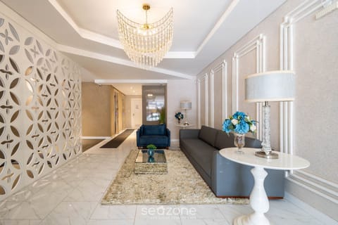 Basic Apartment | Interior