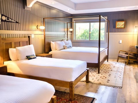 Family Room, Multiple Beds | Blackout drapes, free WiFi