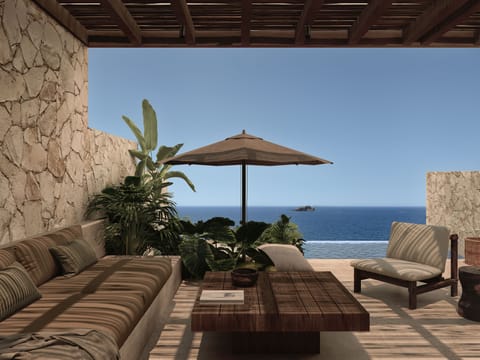 SEA SUITE, 1 BEDROOM | Premium bedding, free minibar, individually decorated
