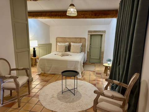 Classic Room | Free WiFi