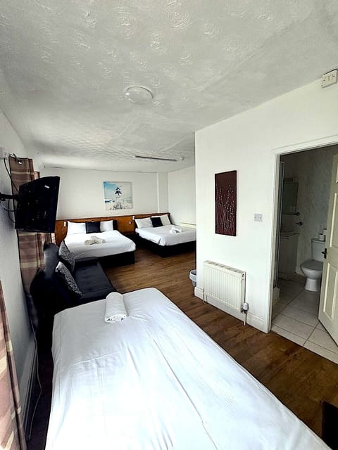 Family Room | Iron/ironing board