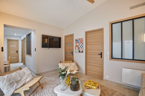 Apartment | Interior