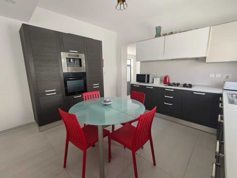 Shared fridge, microwave