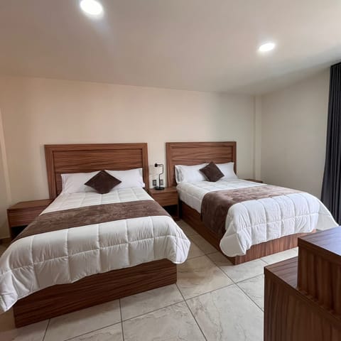 Deluxe Double Room | Desk, laptop workspace, free WiFi