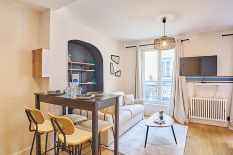 Apartment | Living area