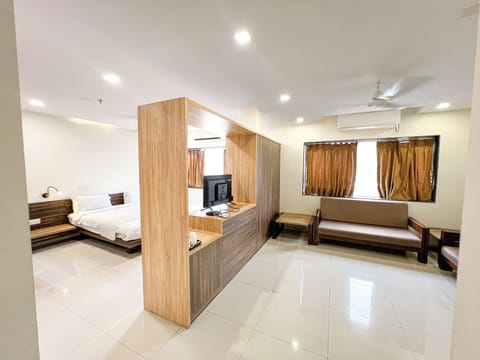 Suite | Living area