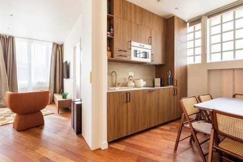 Apartment | Private kitchen | Fridge, microwave, stovetop, dishwasher