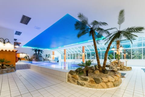 Apartment | Pool | Indoor pool, outdoor pool