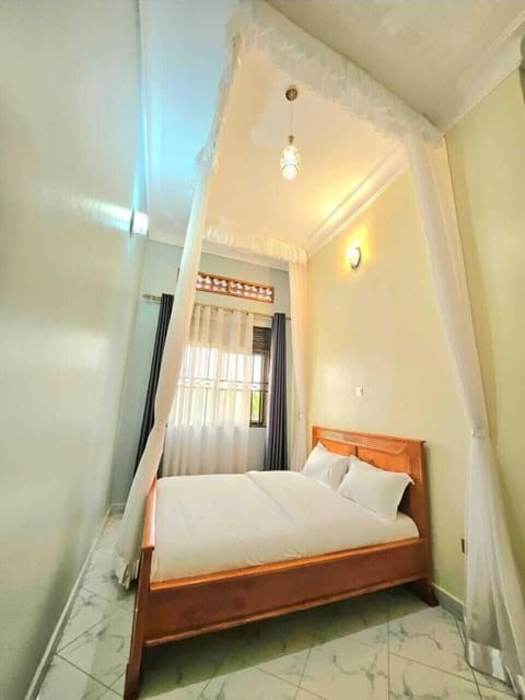 Double Room, Hill View | Desk, laptop workspace, free WiFi