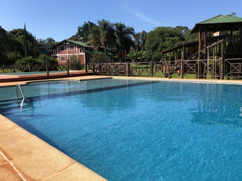 2 outdoor pools