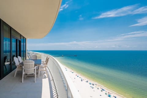 Condo, 4 Bedrooms | Outdoor dining
