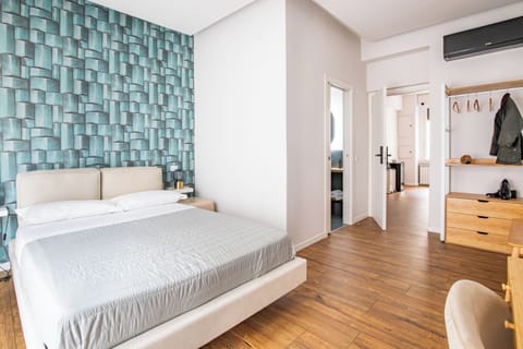 Deluxe Double Room, Balcony, City View | In-room safe, blackout drapes, free WiFi