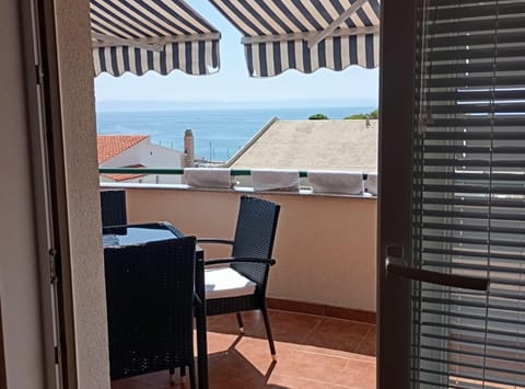 Apartment (Apartment Tonco Baška Voda With Sea ) | Balcony