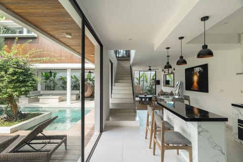 Deluxe Villa, 3 Bedrooms, Private Pool, Pool View | Private kitchen | Fridge, microwave, oven, stovetop