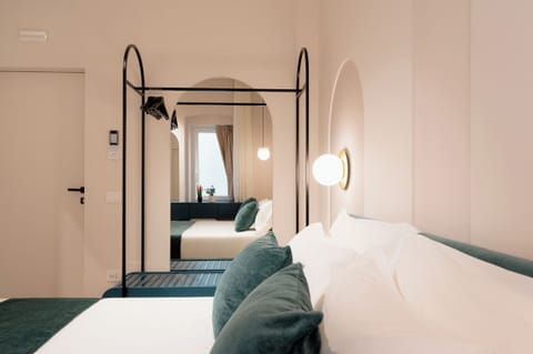 Basic Double or Twin Room | Minibar, desk, laptop workspace, free WiFi