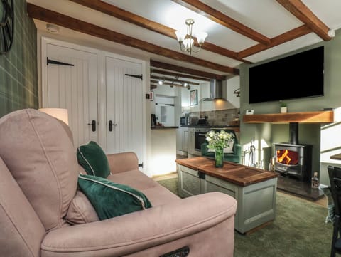 Cottage | Living area | DVD player