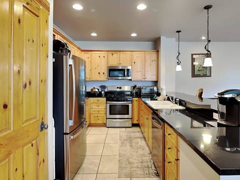 House (3 Bedrooms) | Property amenity