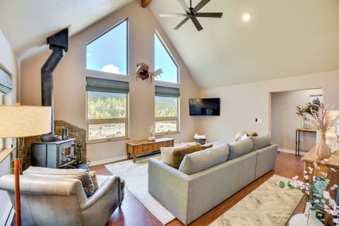 House (2 Bedrooms) | Front of property