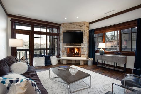 Condo, 2 Bedrooms | Living area | Smart TV