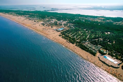 Apartment, 2 Bedrooms, Patio, Garden View | Beach