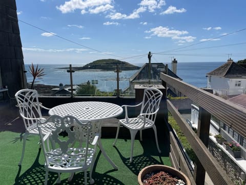 Apartment, 2 Bedrooms | Terrace/patio