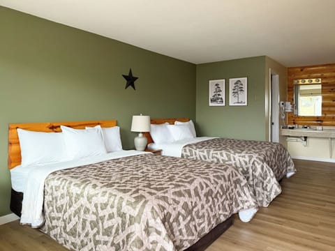 Standard Room | Individually decorated, laptop workspace, blackout drapes, soundproofing