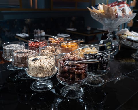 Daily buffet breakfast (EUR 15.00 per person)