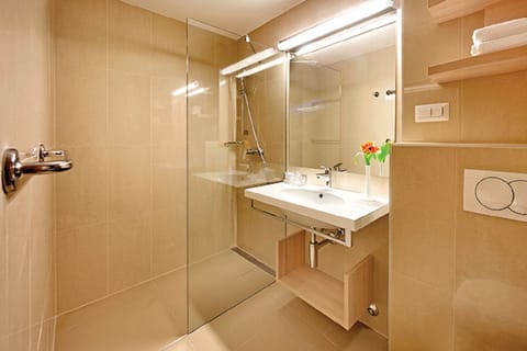 Free toiletries, hair dryer, towels, toilet paper