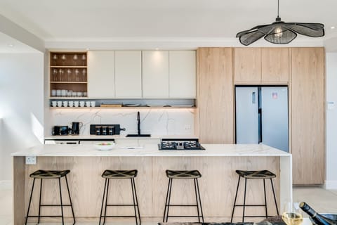 Apartment | 3 bedrooms, desk, Internet