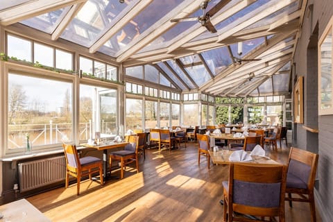Lunch and dinner served, garden views 