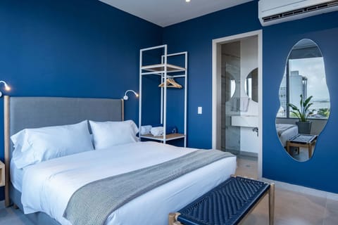 House | 3 bedrooms, high-speed internet