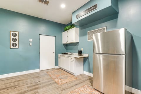 Apartment (1 Bedroom) | Interior