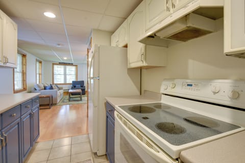 Apartment (1 Bedroom) | Interior