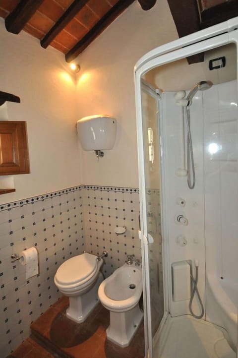 Panoramic Villa, 3 Bedrooms, Private Pool (Calcinaio) | Bathroom | Hair dryer, bidet, towels