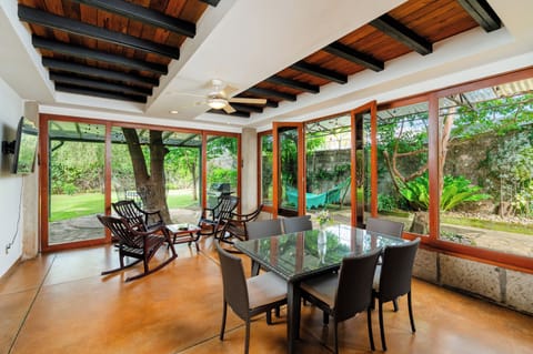 House, Garden View | Living area