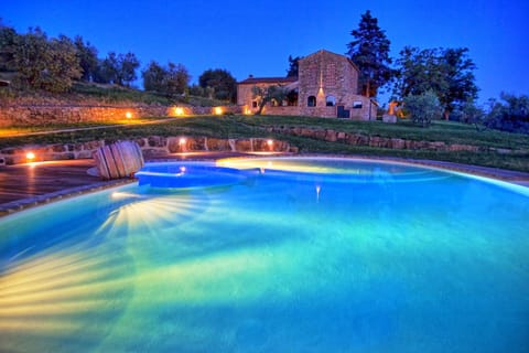 Seasonal outdoor pool, sun loungers