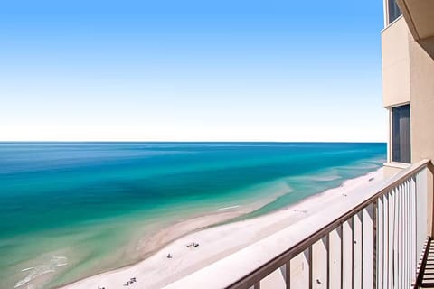 Condo, Multiple Beds (Tidewater 1506) | Property grounds