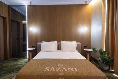 Exclusive Double Room | Desk, laptop workspace, free WiFi