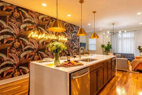 House | 4 bedrooms, high-speed internet