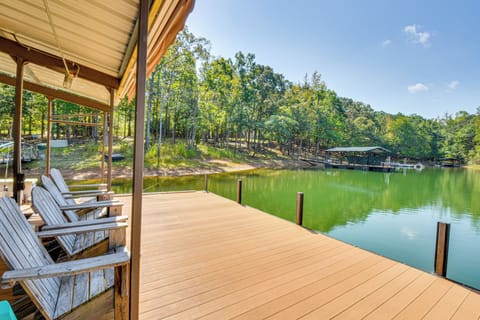 House (2 Bedrooms) | Front of property
