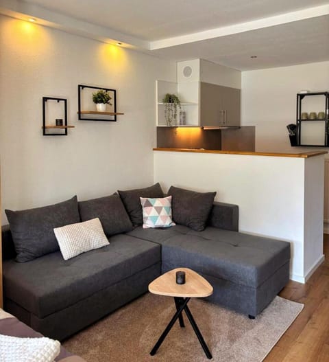 Apartment | Living room