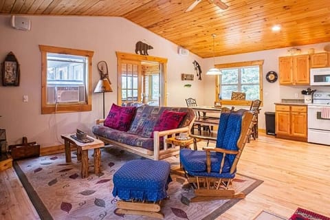 House, 2 Bedrooms | Living area | Smart TV